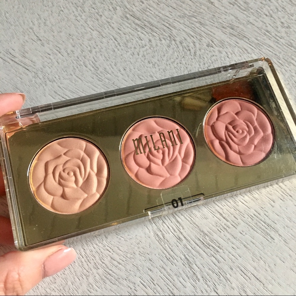 Milani Flowers of Love Blushers - Picture 1 of 3